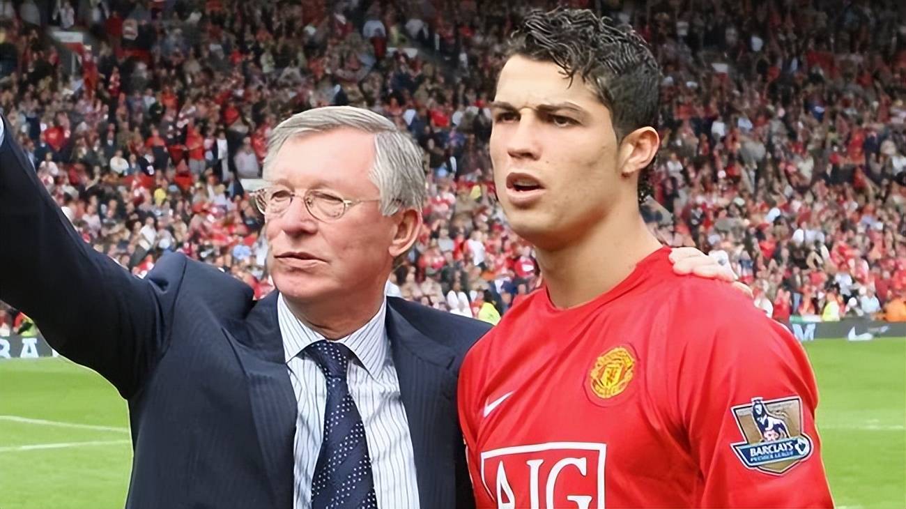 曼联今晚止住颓势，志在荷甲名次提升，引发热议，临场指挥获称赞(日本十大战犯顺序)