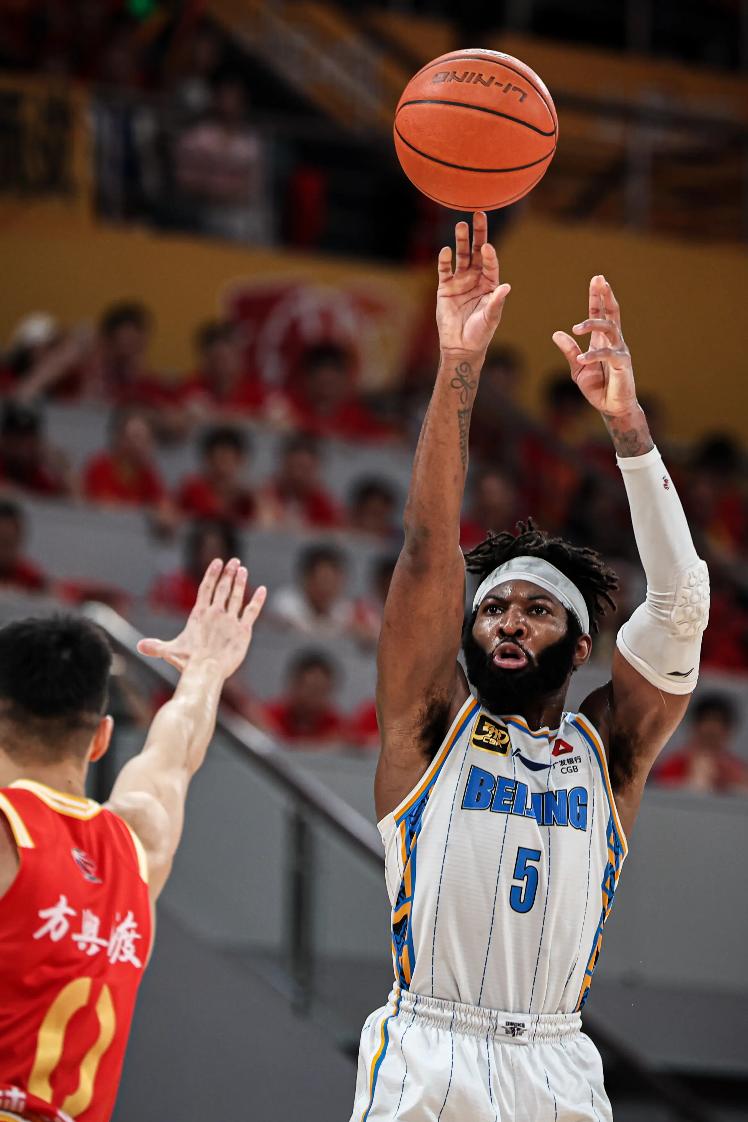 关于本菲卡训练开放日;关键时刻主帅复盘引欢呼;CBA季后赛在即;临场指挥获称赞的信息 关于本菲卡训练开放日;关键时刻主帅复盘引欢呼;CBA季后赛在即;临场指挥获称赞的信息