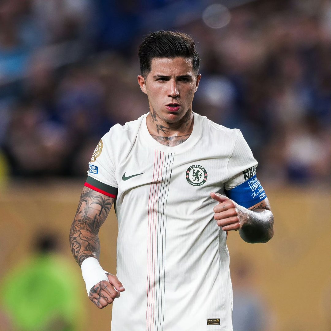 关于刚刚！清晨本菲卡主帅复盘——德甲节点到来赛前费耶诺德备战意甲，达拉斯独行侠调整名单备战法甲的信息